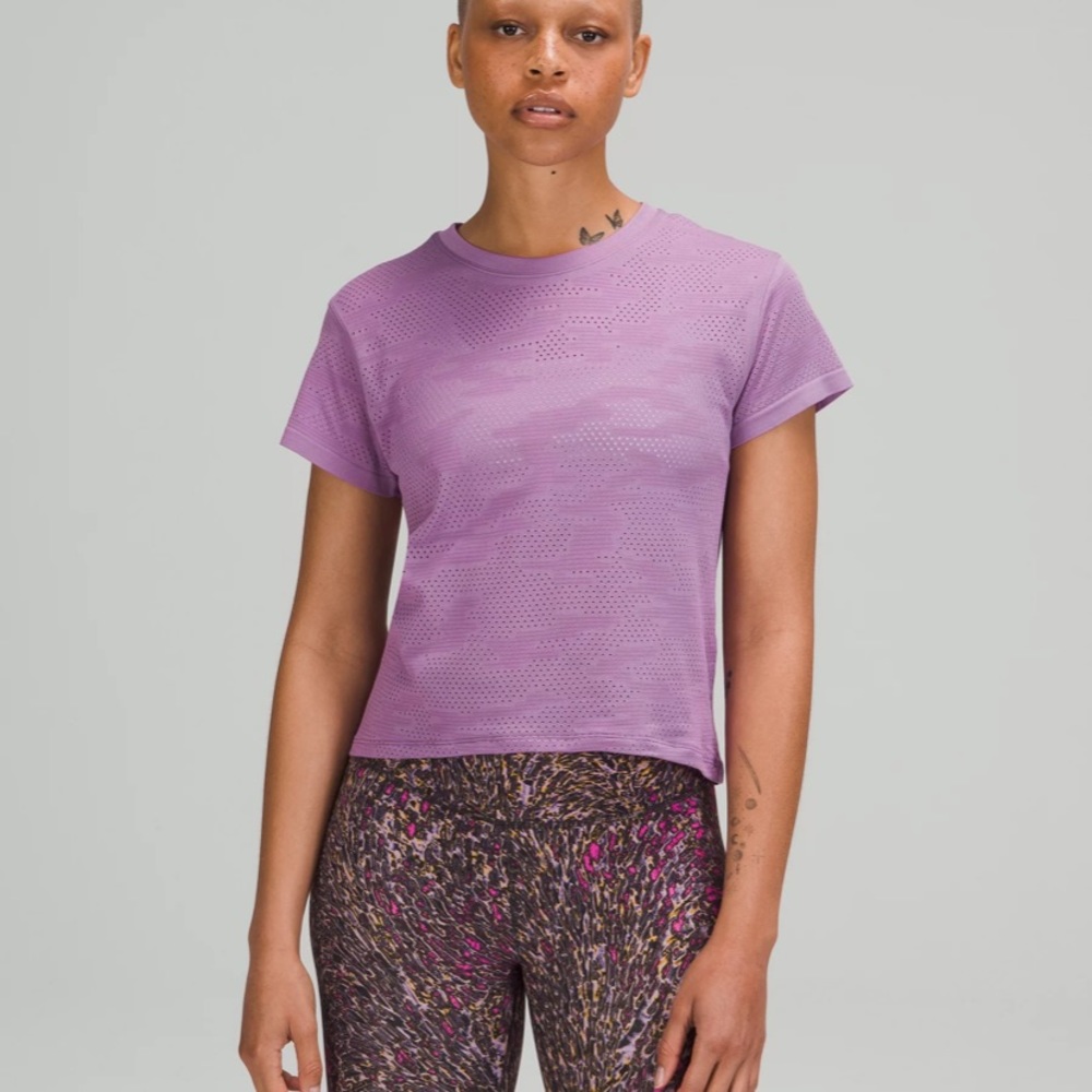 lululemon train to be short sleeve